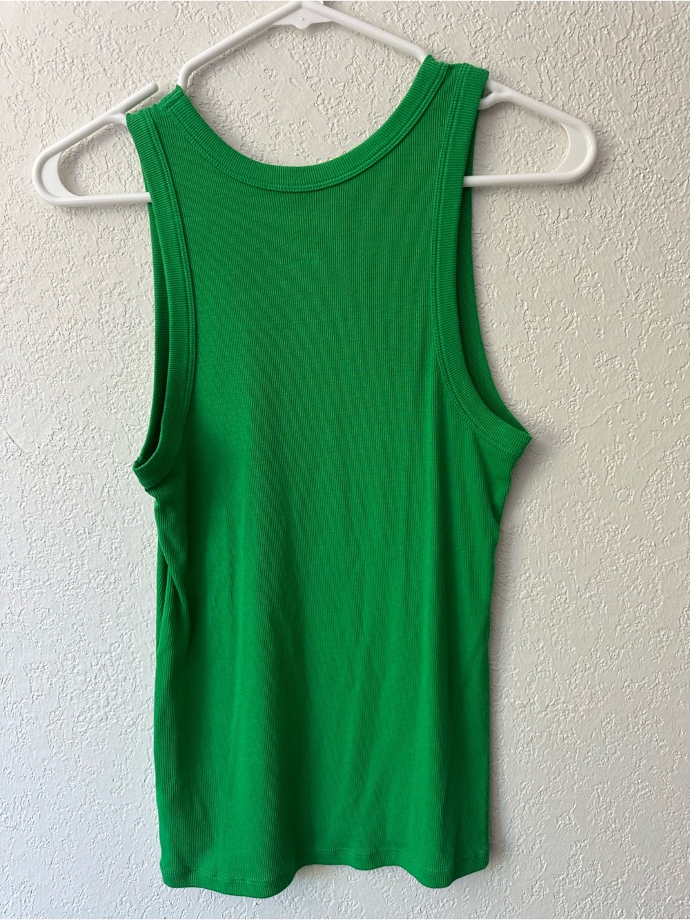 Bundle!!!!! 7 Sleeveless Ribbed Tanks - Picture 6 of 14